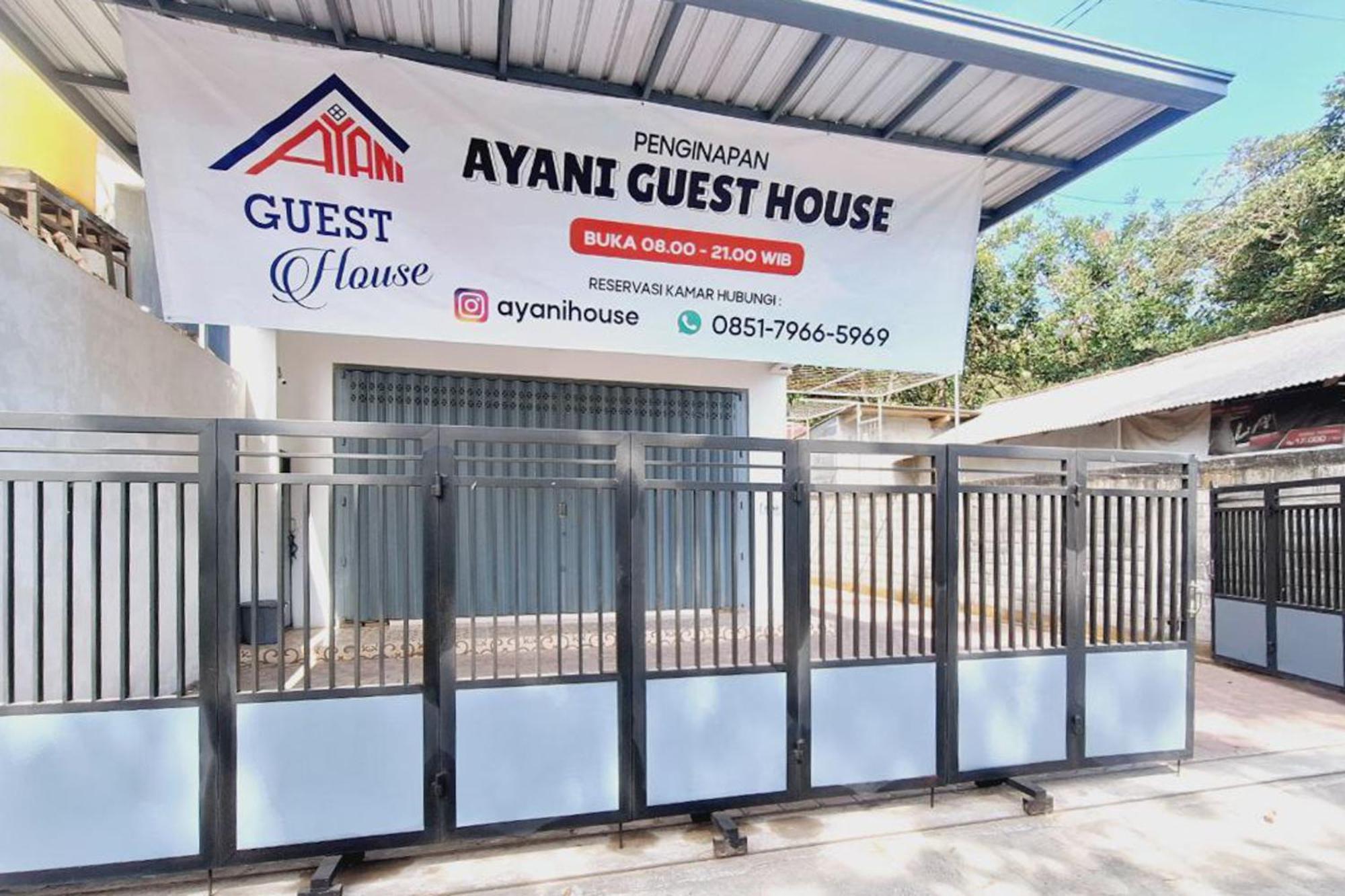 Ayani Guest House Redpartner Blitar Exteriör bild